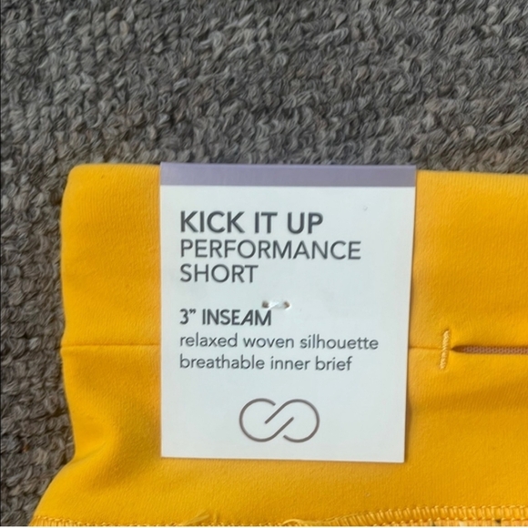 CALIA Women's Kick it Up Shorts NWT - Picture 4 of 10